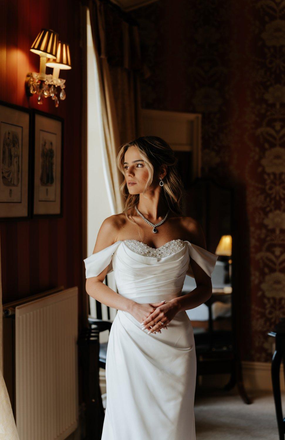 carousel-hero-element image-2