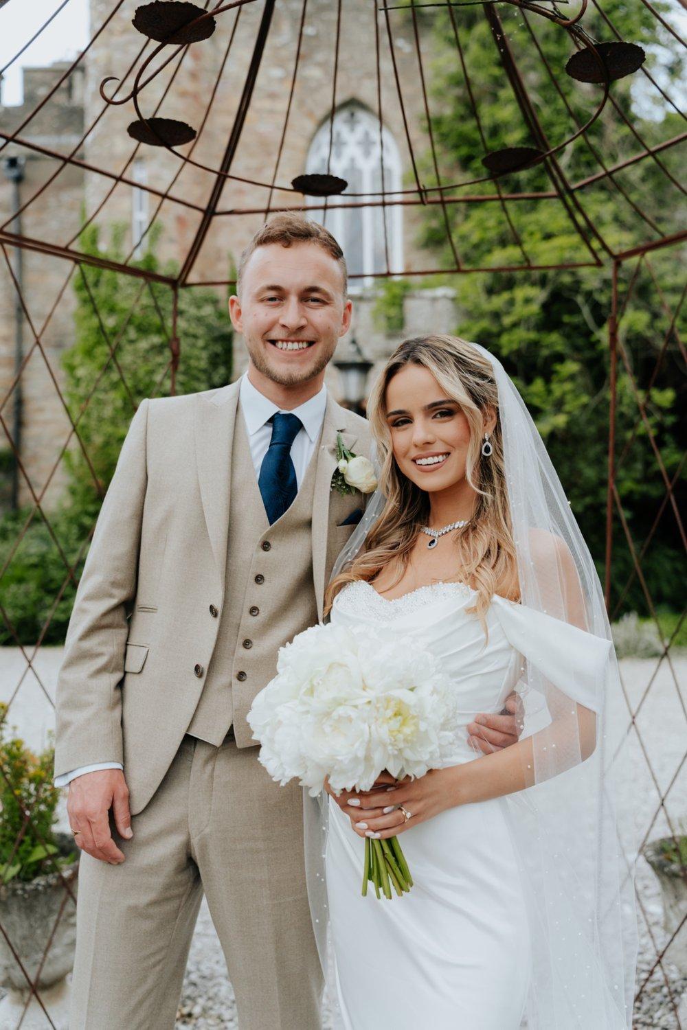 carousel-hero-element image-4