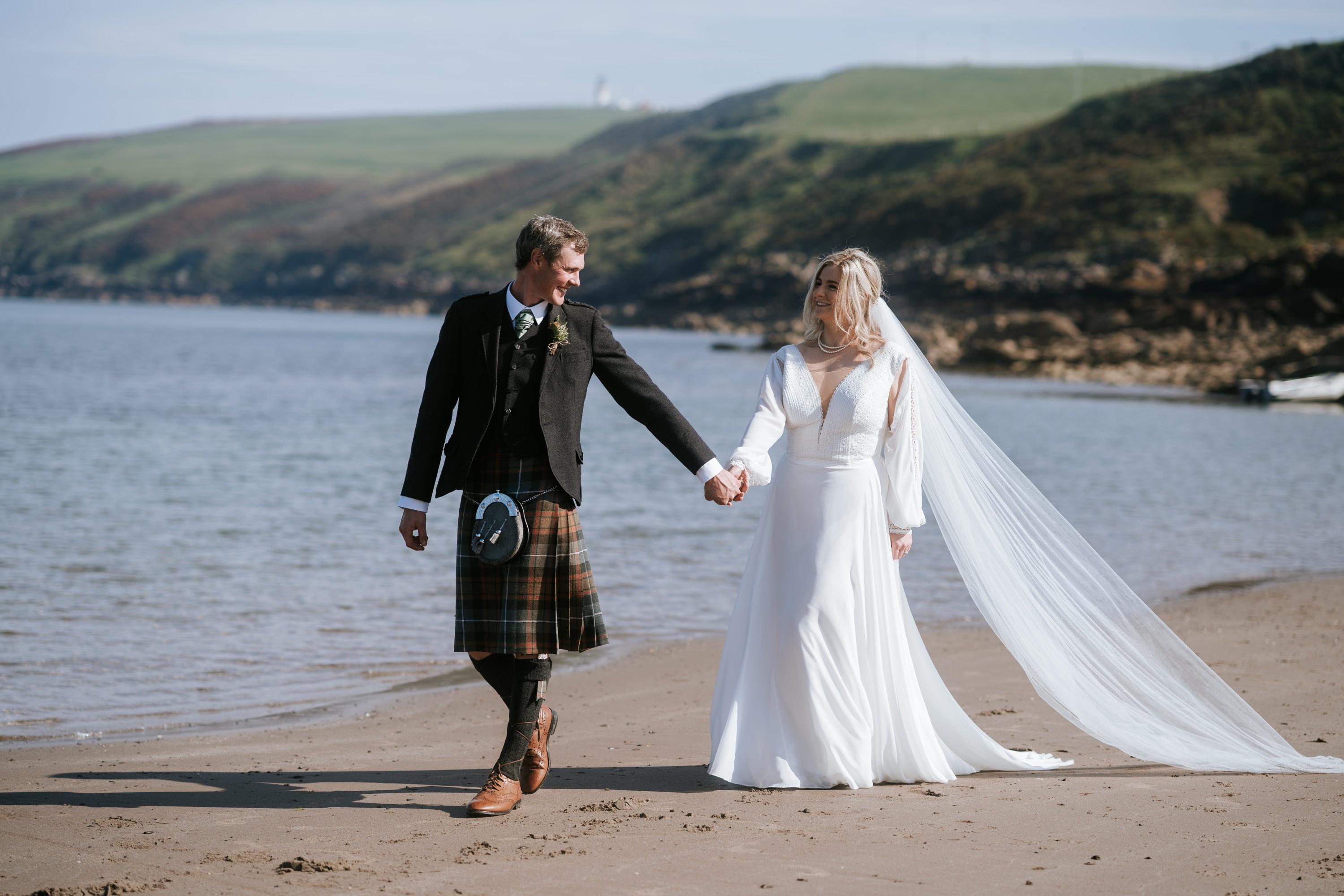 carousel-hero-element image-3